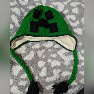 2/25$ Minecraft Creeper Beanie